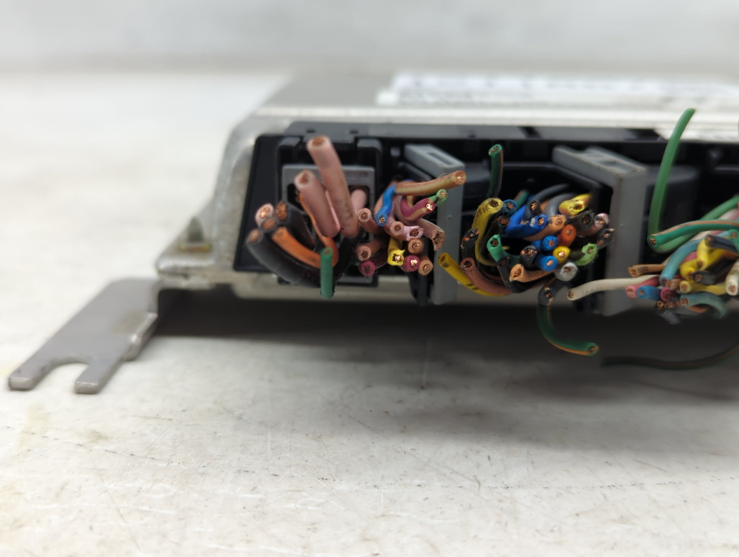 2004 Hyundai Sonata PCM Engine Control Computer ECU ECM PCU OEM Fits OEM Used Auto Parts - Oemusedautoparts1.com