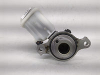 2011-2014 Hyundai Sonata Brake Master Cylinder 1220640 - Oemusedautoparts1.com
