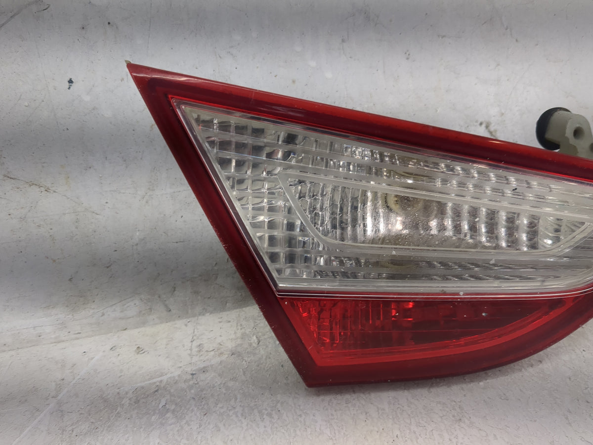 2011-2014 Hyundai Sonata Driver Left Side Deck Lid Mounted Tail Light 1225023 - Oemusedautoparts1.com