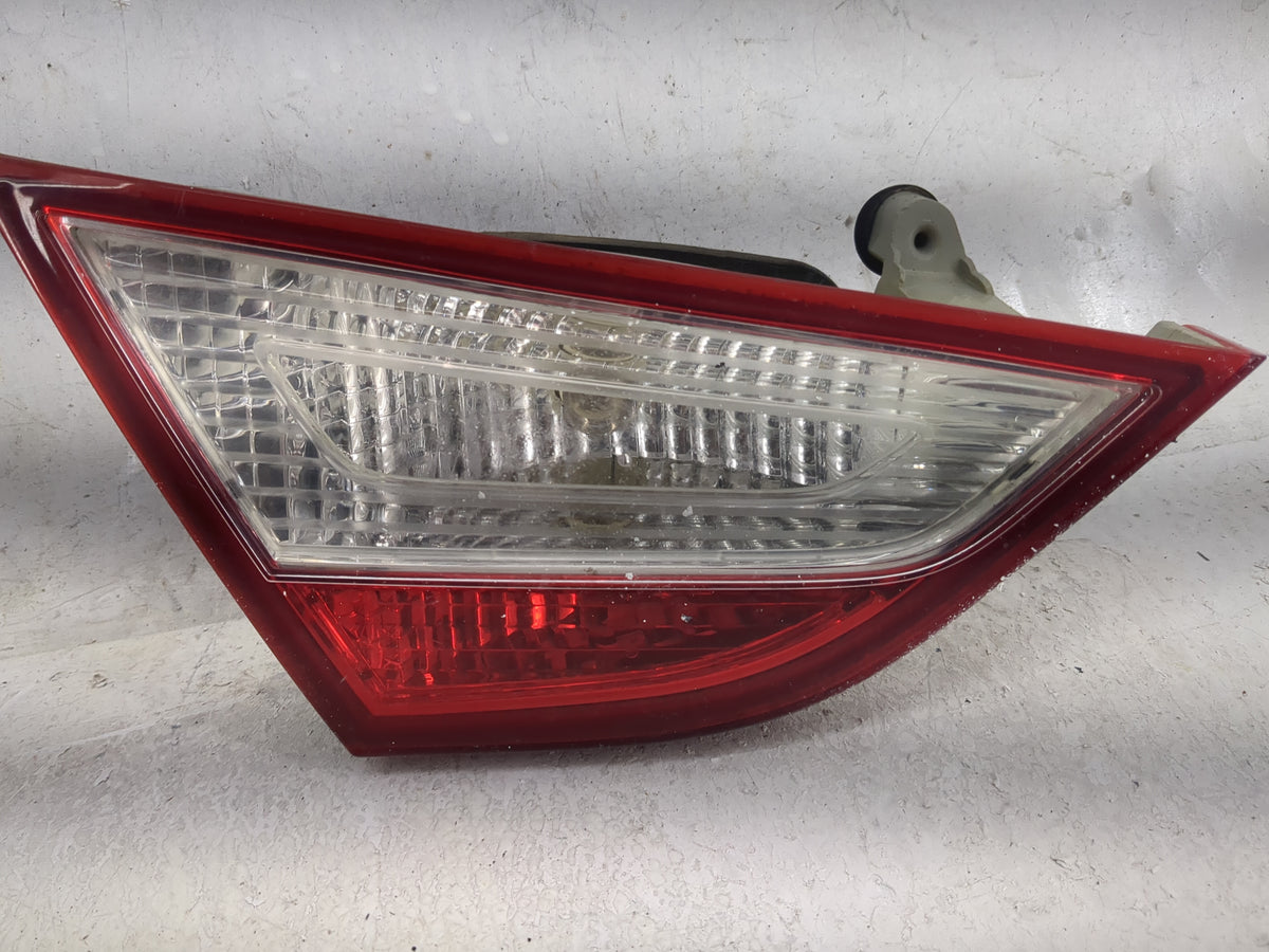 2011-2014 Hyundai Sonata Driver Left Side Deck Lid Mounted Tail Light 1225023 - Oemusedautoparts1.com