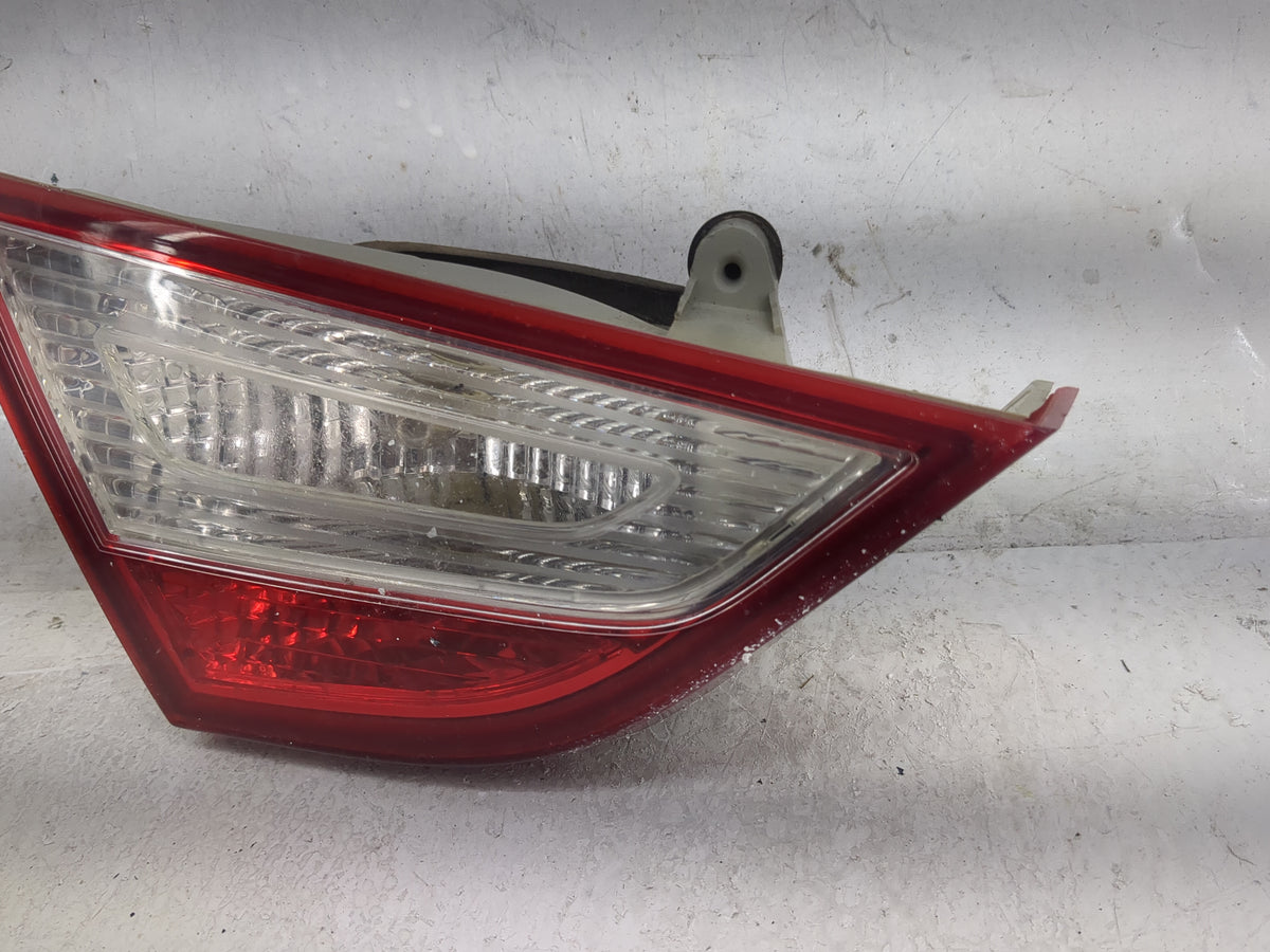 2011-2014 Hyundai Sonata Driver Left Side Deck Lid Mounted Tail Light 1225023 - Oemusedautoparts1.com