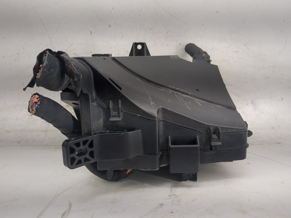 2011-2014 Hyundai Sonata Fusebox Fuse Box Panel Relay Module Fits Fits 2011 2012 2013 2014 OEM Used Auto Parts - Oemusedauto