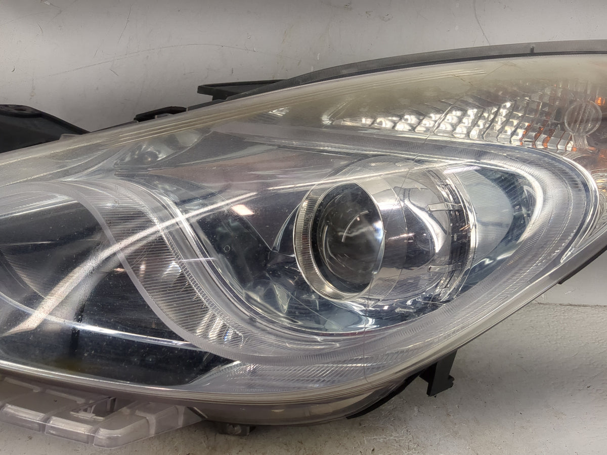 2011-2015 Hyundai Sonata Driver Left Oem Head Light Headlight Lamp - Oemusedautoparts1.com