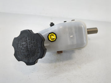 2011-2014 Hyundai Sonata Brake Master Cylinder