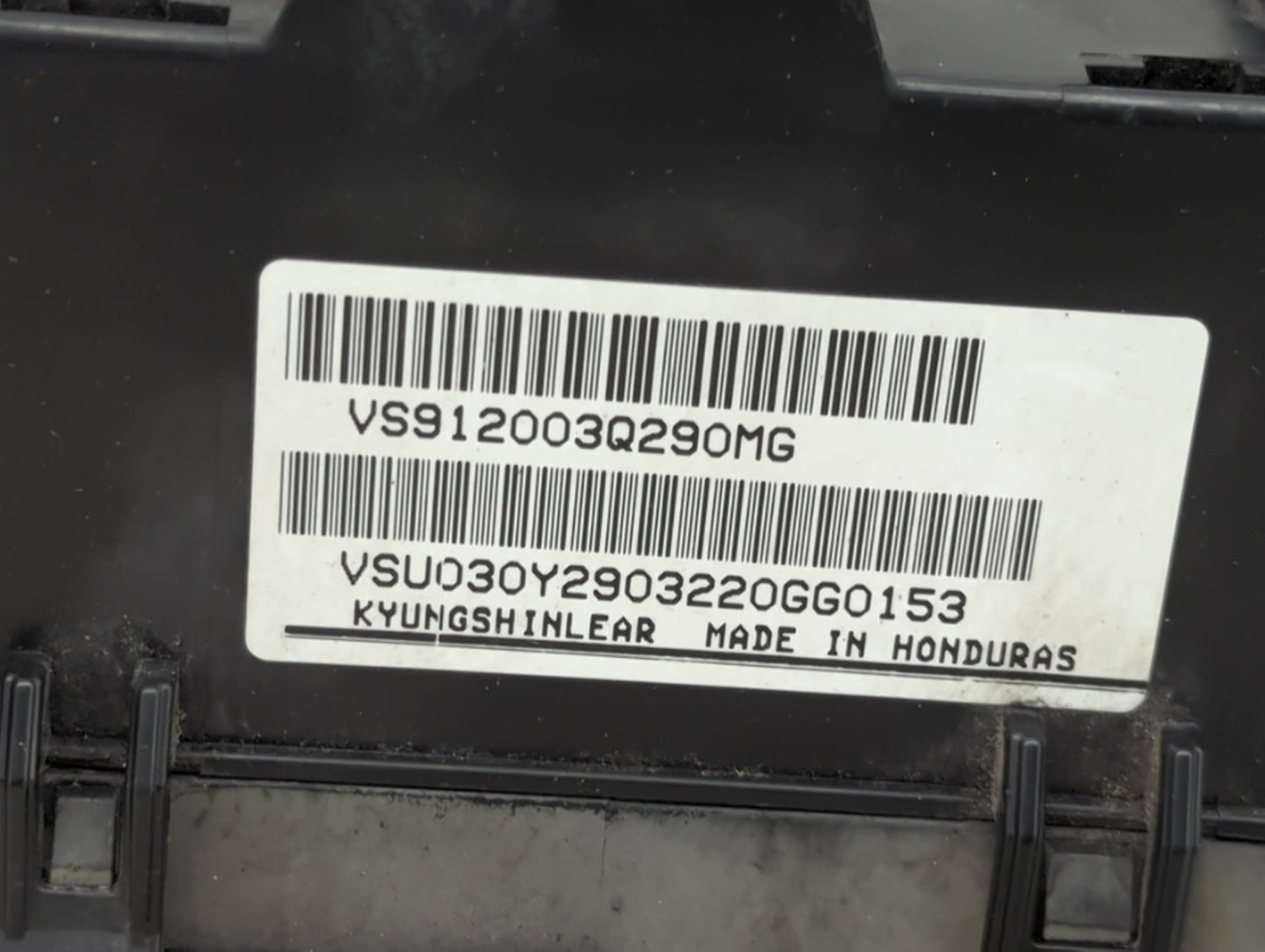 2011-2014 Hyundai Sonata Fusebox Fuse Box Panel Relay Module Fits Fits 2011 2012 2013 2014 OEM Used Auto Parts - Oemusedauto