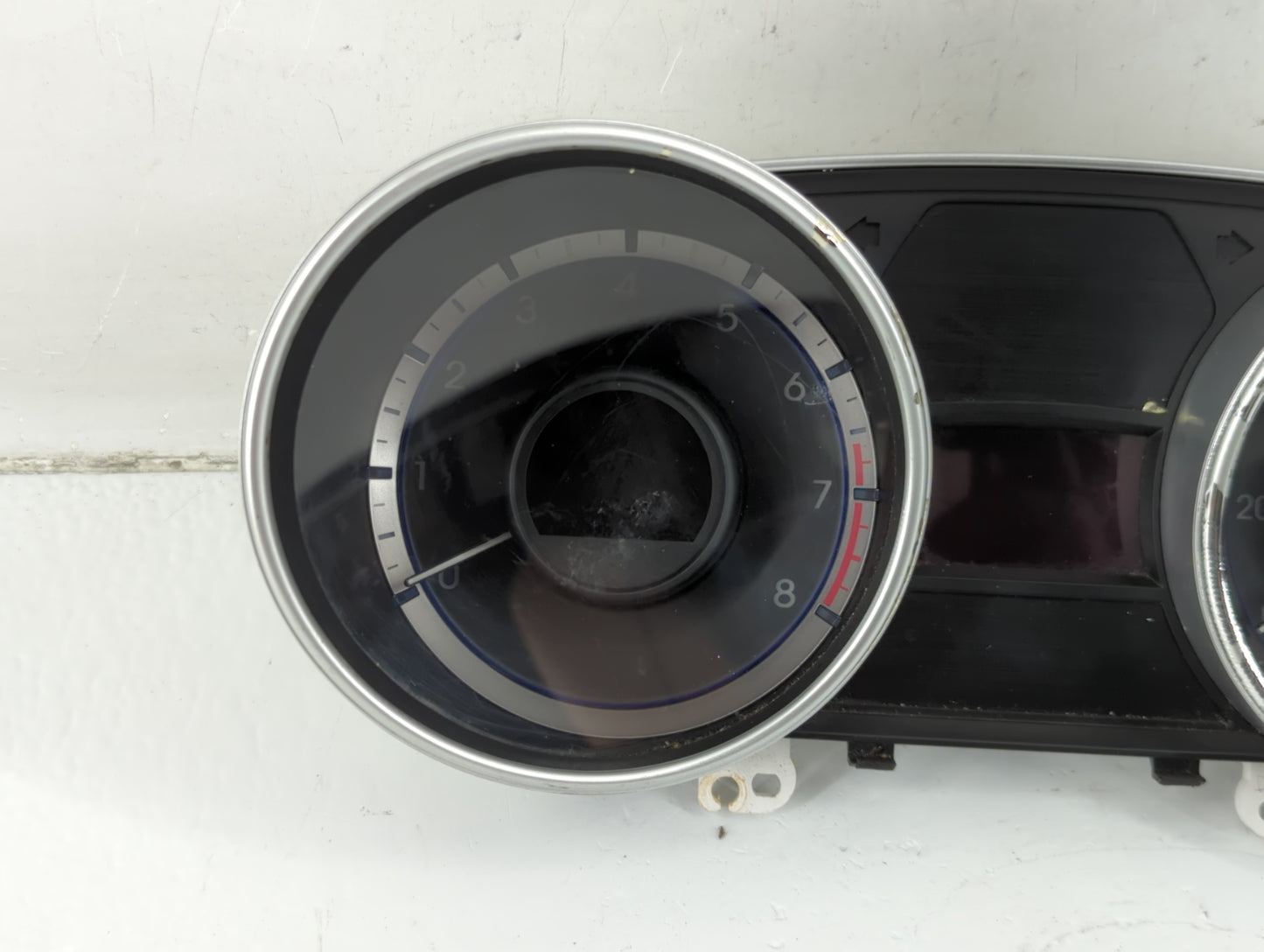 2011-2014 Hyundai Sonata Instrument Cluster Speedometer Gauges Fits Fits 2011 2012 2013 2014 OEM Used Auto Parts - Oemusedau