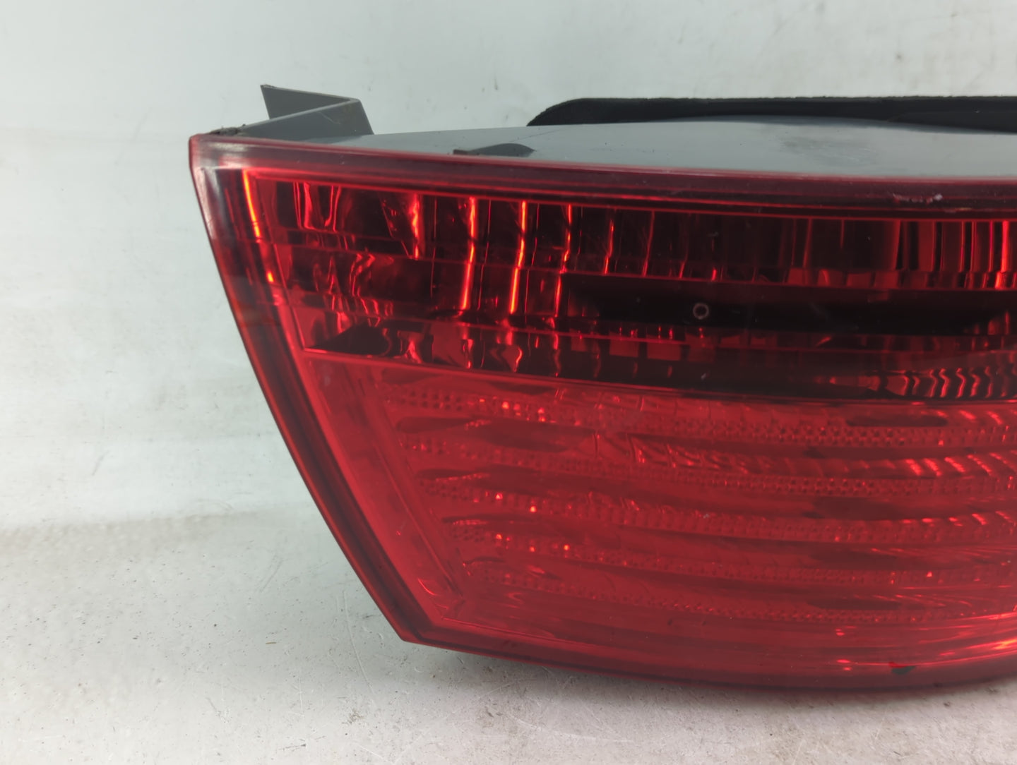 2009-2010 Hyundai Sonata Tail Light Assembly Driver Left OEM Fits Fits 2009 2010 OEM Used Auto Parts - Oemusedautoparts1.com