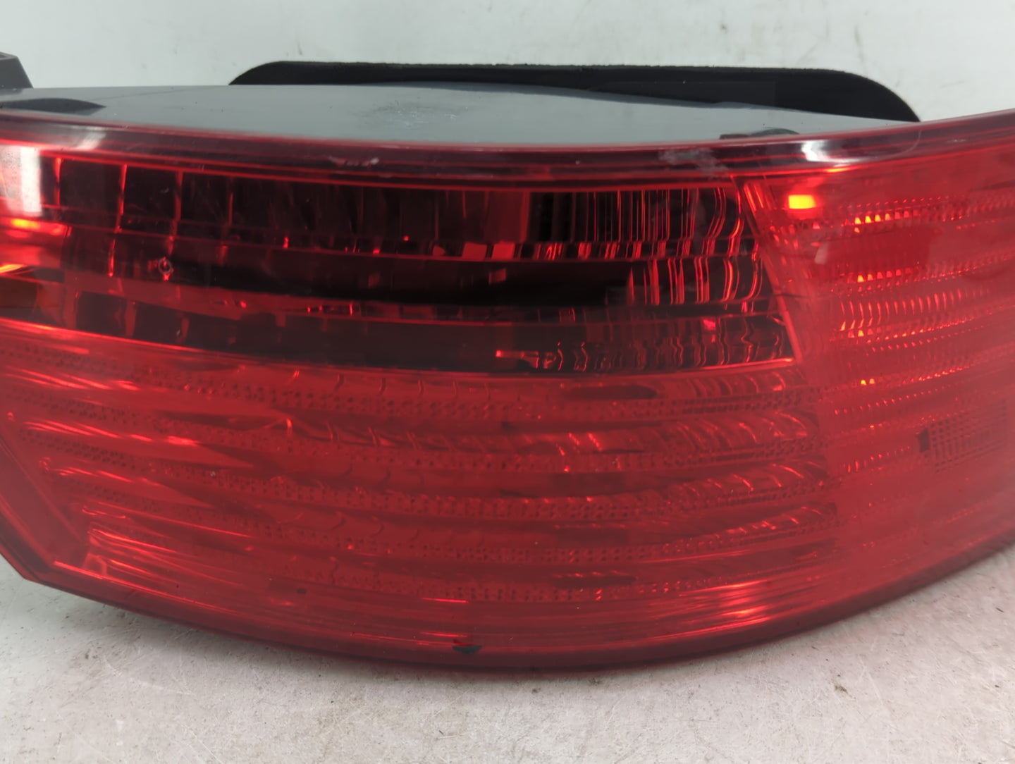 2009-2010 Hyundai Sonata Tail Light Assembly Driver Left OEM Fits Fits 2009 2010 OEM Used Auto Parts - Oemusedautoparts1.com