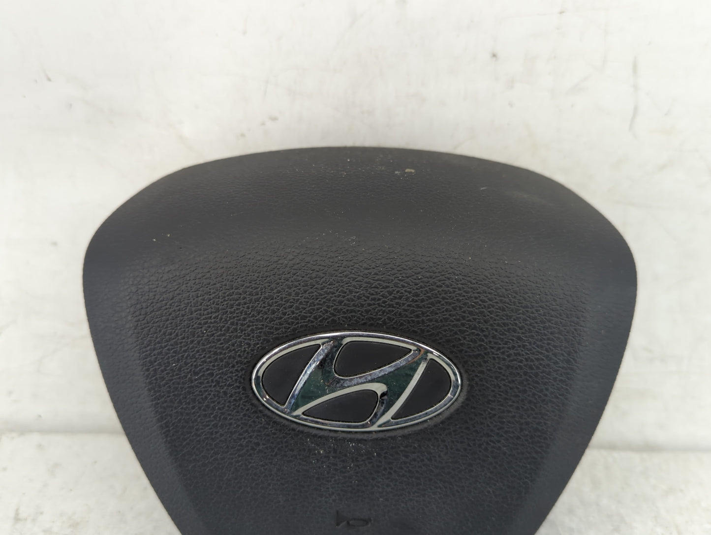 2015-2017 Hyundai Sonata Air Bag Driver Left Steering Wheel Mounted - Oemusedautoparts1.com