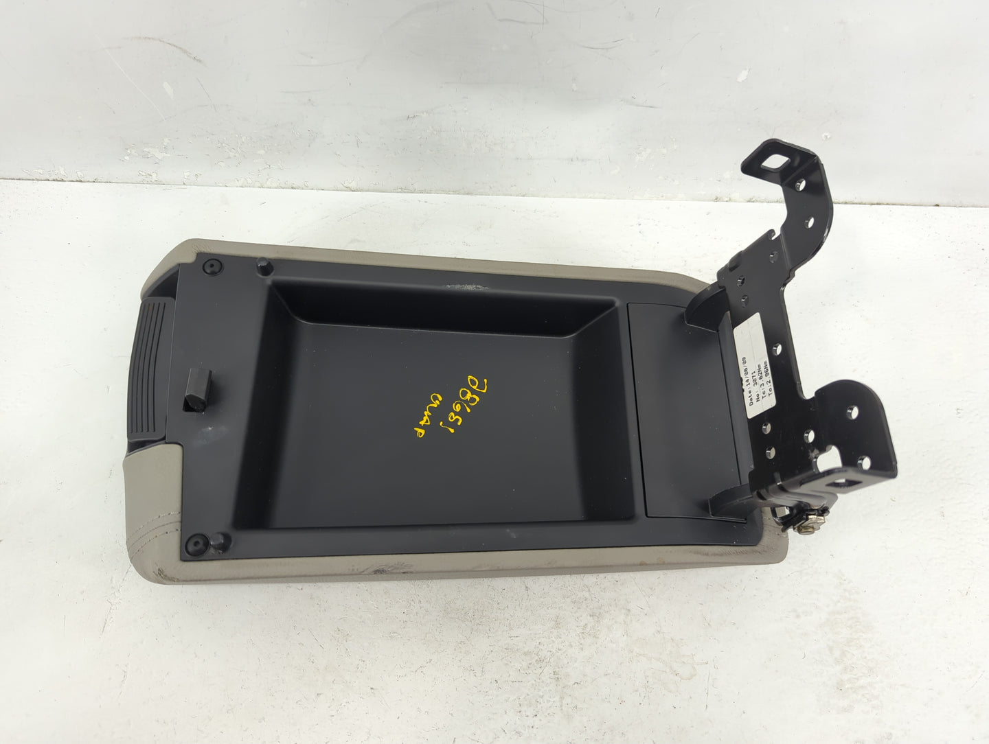 2015-2017 Hyundai Sonata Center Console Armrest Cover Lid Fits Fits 2015 2016 2017 OEM Used Auto Parts - Oemusedautoparts1.c