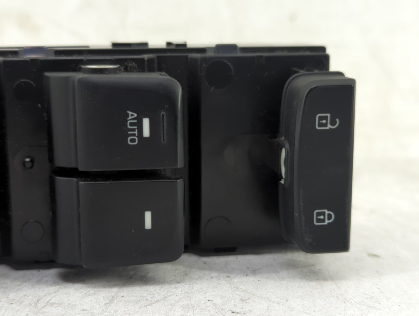 2015-2019 Hyundai Sonata Master Power Window Switch Replacement Driver Side Left Fits Fits 2015 2016 2017 2018 2019 OEM Used