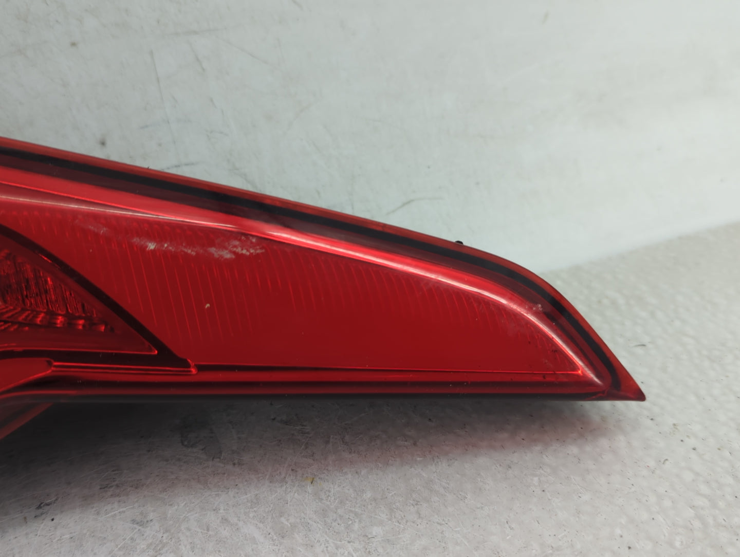 2015-2017 Hyundai Sonata Driver Left Side Deck Lid Mounted Tail Light - Oemusedautoparts1.com