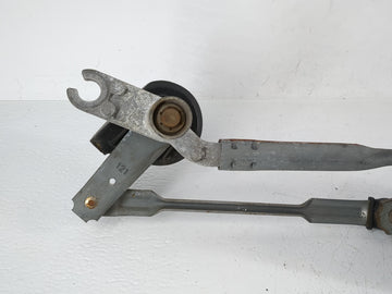 2011-2014 Hyundai Sonata Front Windshield Wiper Motor Fits Fits 2011 2012 2013 2014 2015 OEM Used Auto Parts - Oemusedautopa
