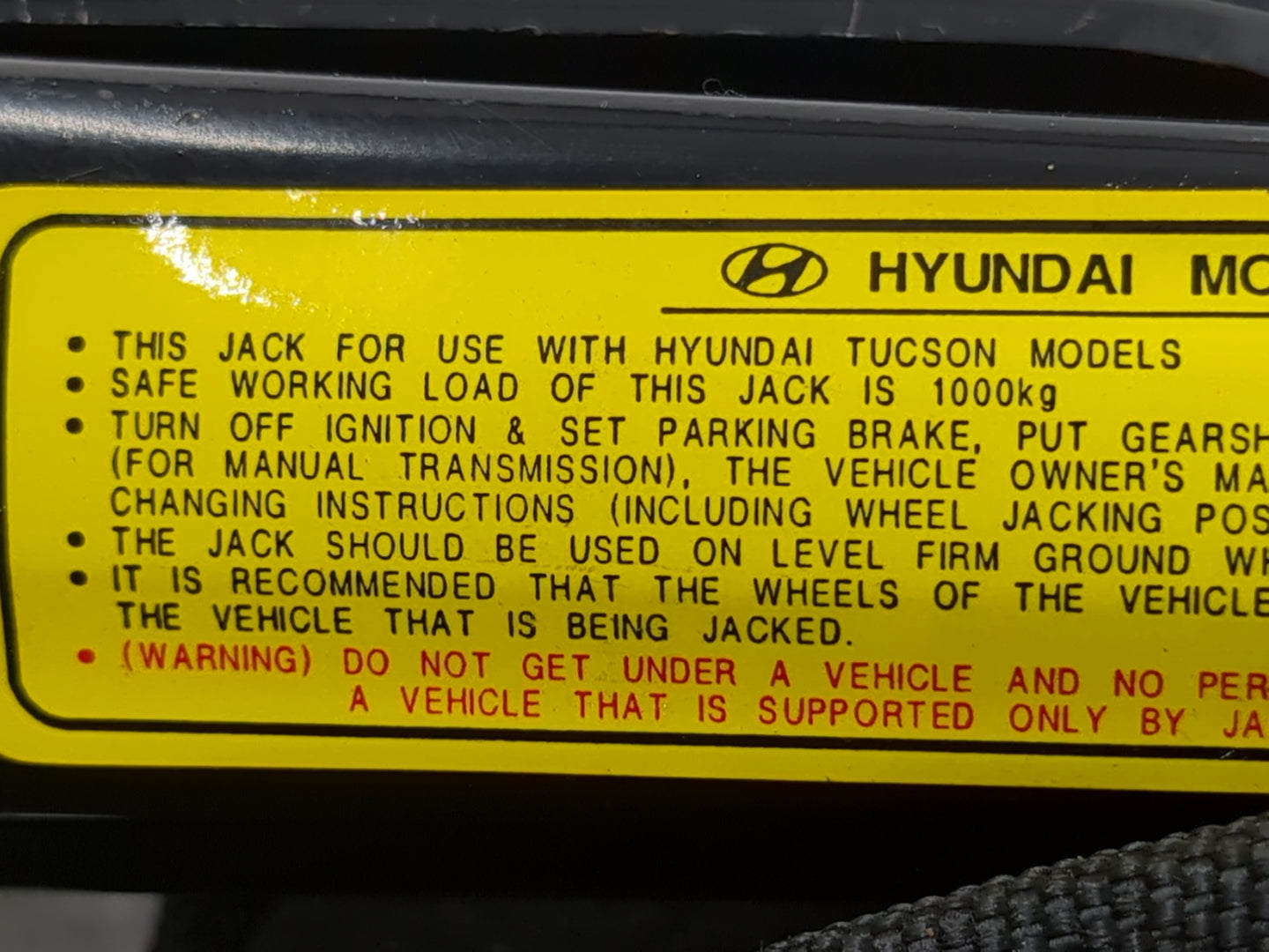 Hyundai Tucson Spare Scissor Car Jack 1120375 - Oemusedautoparts1.com