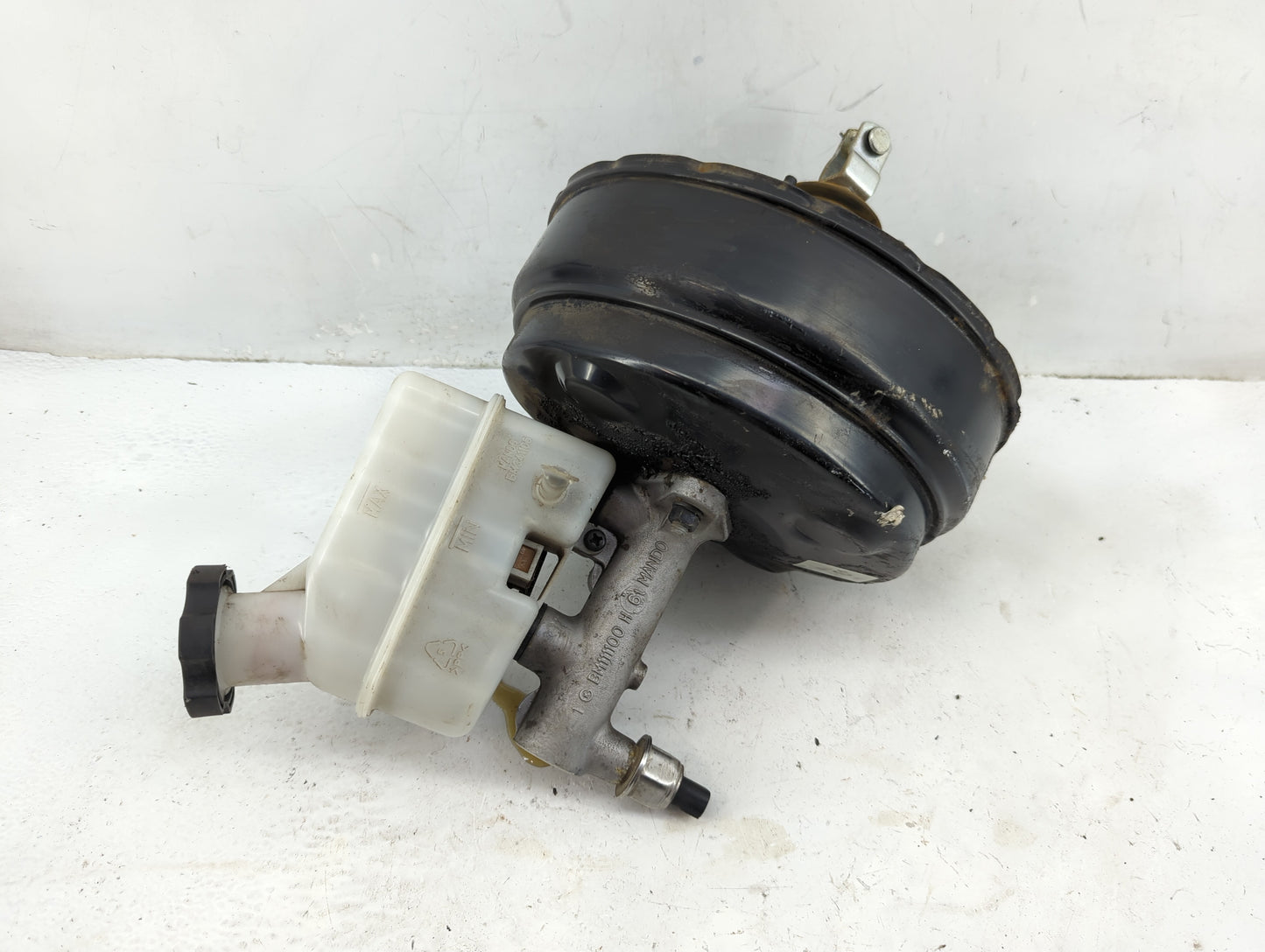 2005-2009 Hyundai Tucson Power Brake Booster Oem - Oemusedautoparts1.com