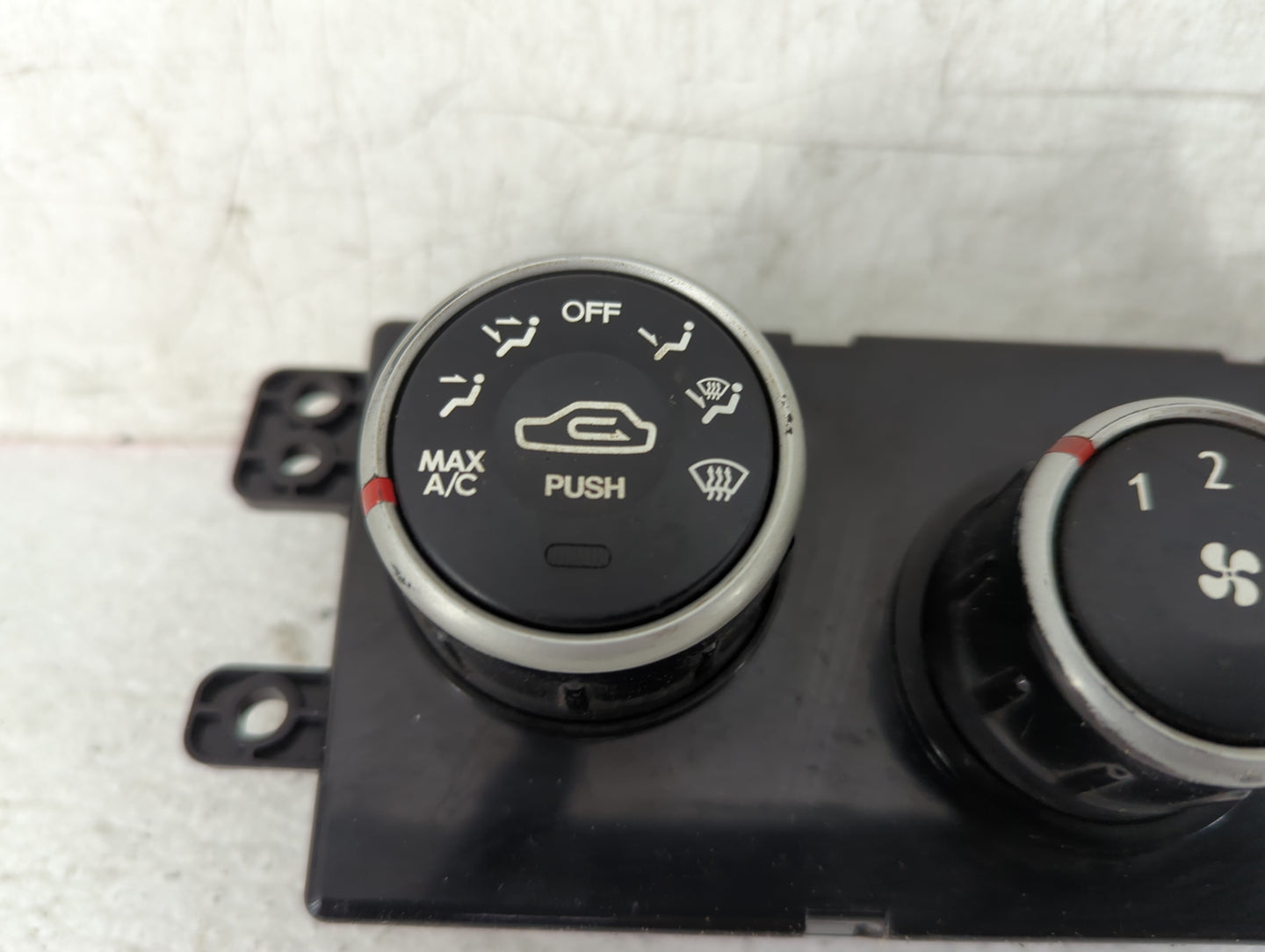 2005-2009 Hyundai Tucson Climate Control Module Temperature AC/Heater Replacement Fits Fits 2005 2006 2007 2008 2009 OEM Use