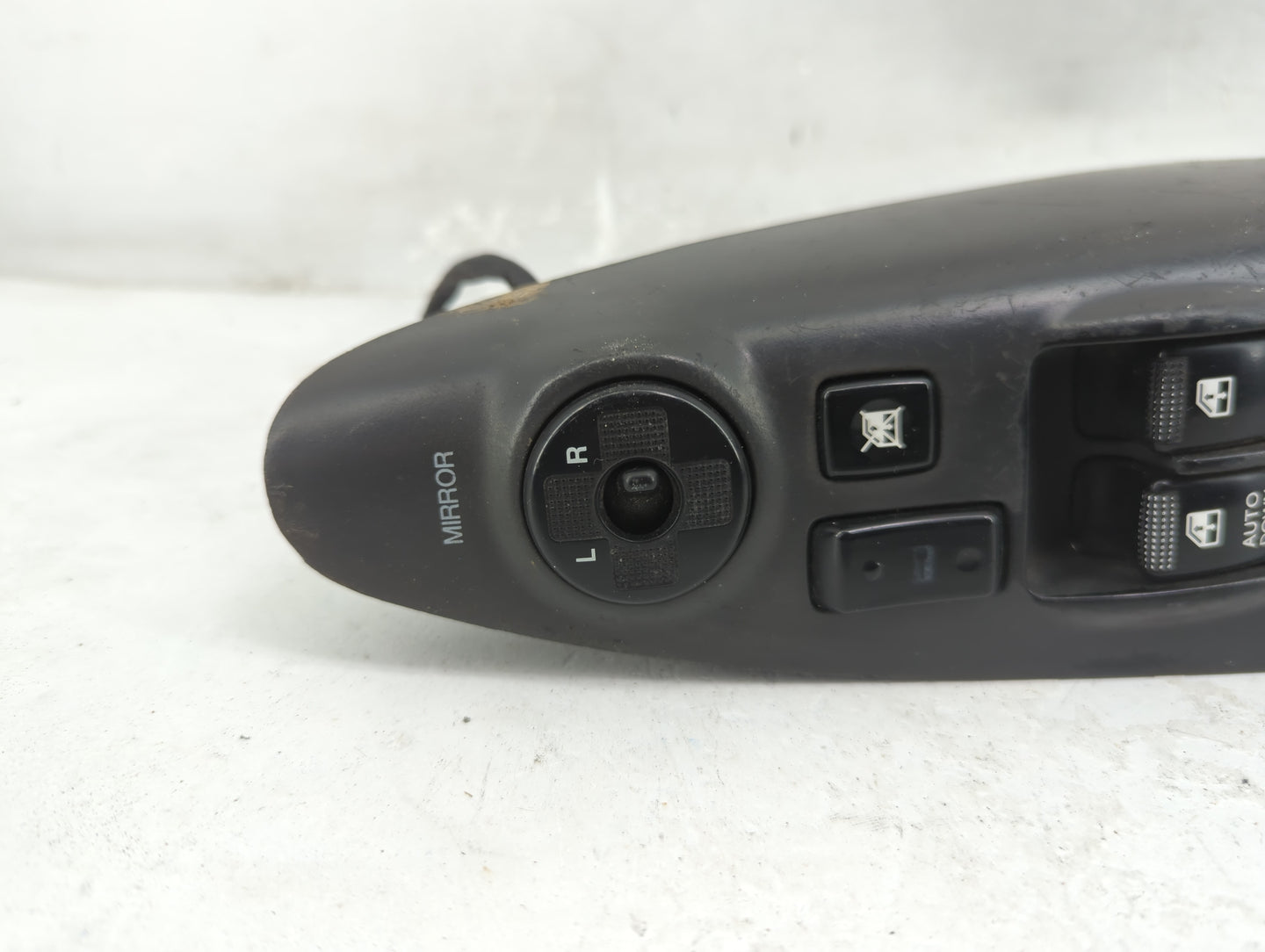 2005-2009 Hyundai Tucson Master Power Window Switch Replacement Driver Side Left Fits Fits 2005 2006 2007 2008 2009 OEM Used