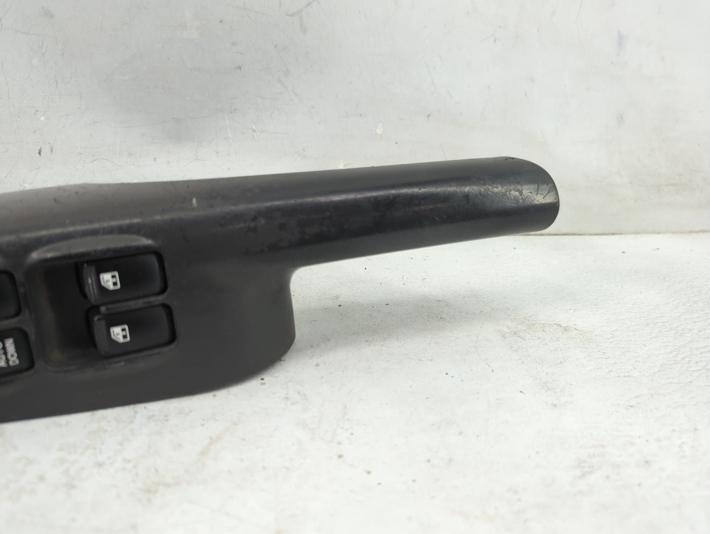 2005-2009 Hyundai Tucson Master Power Window Switch Replacement Driver Side Left Fits Fits 2005 2006 2007 2008 2009 OEM Used