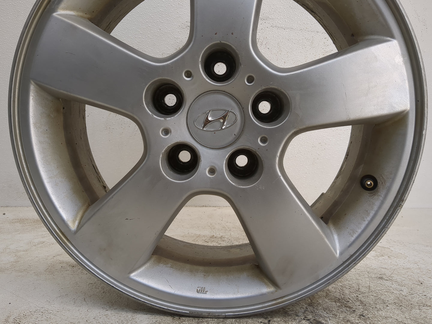 2005-2009 Hyundai Tucson Oem Wheel Rim - Oemusedautoparts1.com
