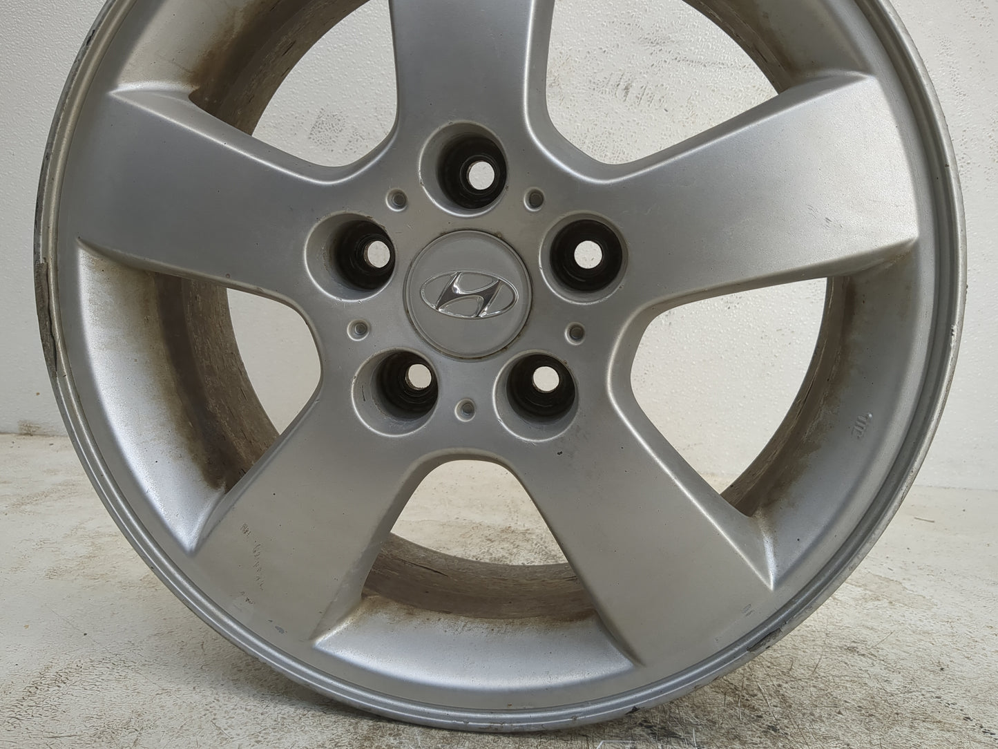 2005-2009 Hyundai Tucson Oem Wheel Rim - Oemusedautoparts1.com