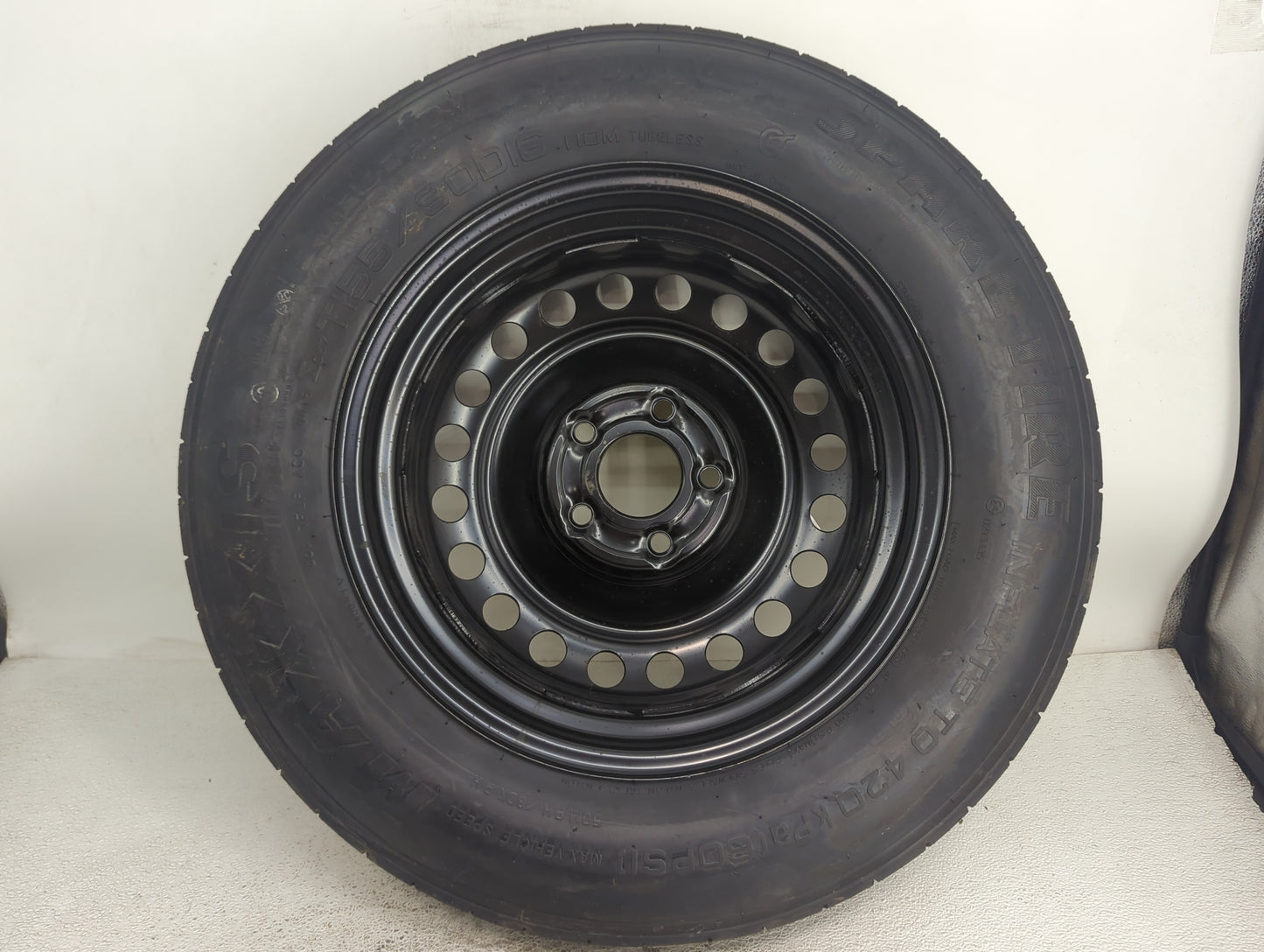 2016-2021 Hyundai Tucson Spare Donut Tire Wheel Rim Oem 1462329 - Oemusedautoparts1.com
