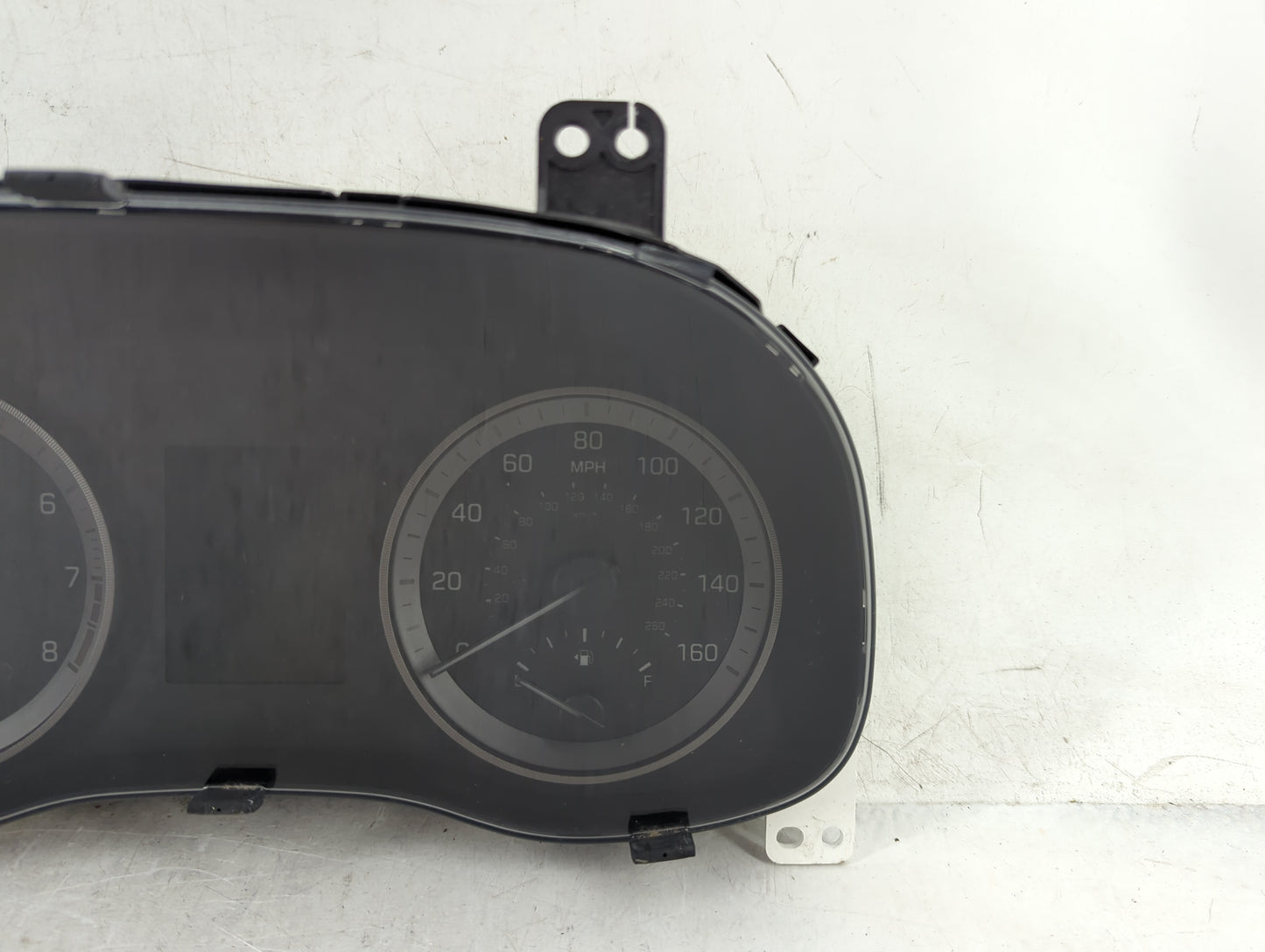2016-2017 Hyundai Tucson Instrument Cluster Speedometer Gauges Fits Fits 2016 2017 OEM Used Auto Parts - Oemusedautoparts1.c
