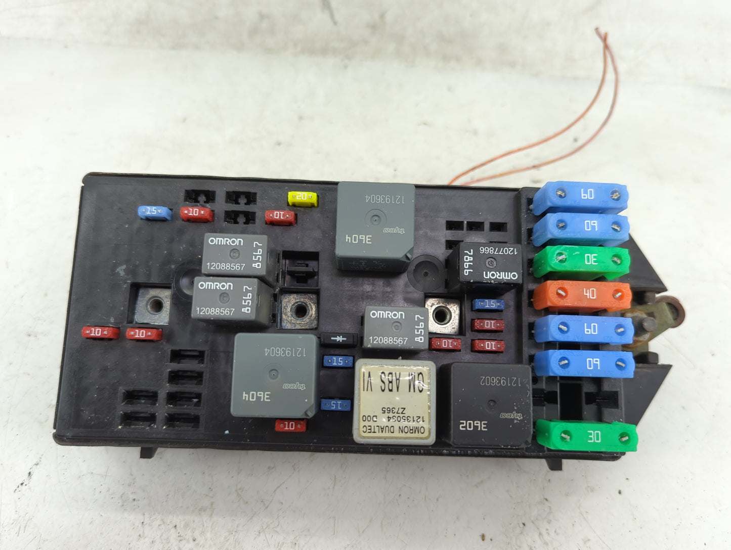 0 Hyundai Sonata Sonata Fusebox Fuse Box Panel Relay Module Fits OEM Used Auto Parts - Oemusedautoparts1.com