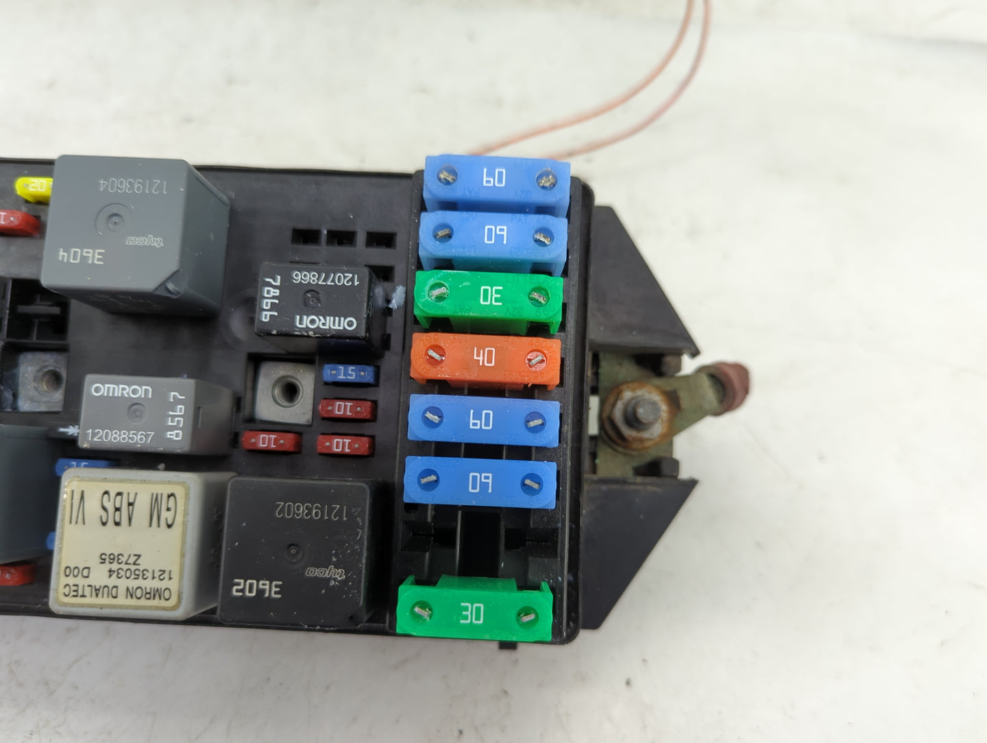 0 Hyundai Sonata Sonata Fusebox Fuse Box Panel Relay Module Fits OEM Used Auto Parts - Oemusedautoparts1.com