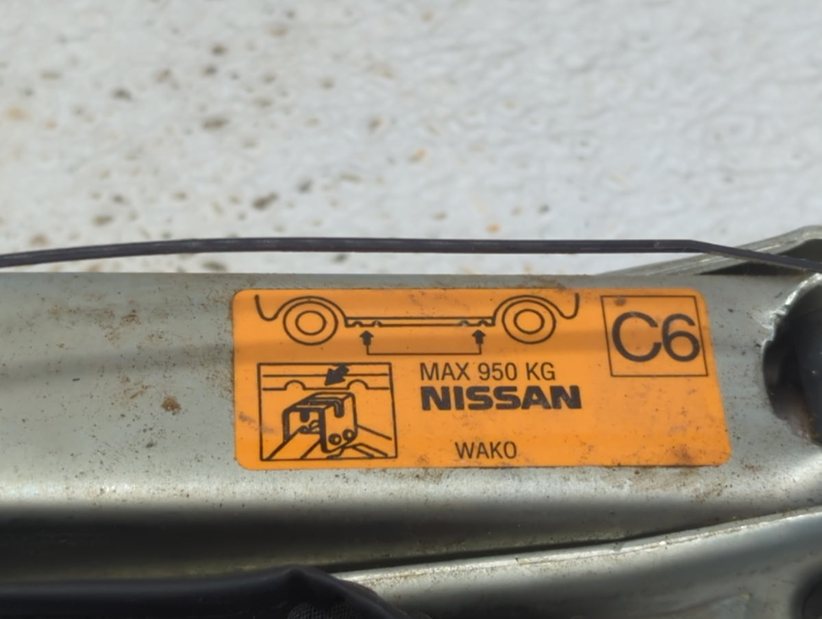 2001 Infiniti G20 Spare Scissor Car Jack - Oemusedautoparts1.com