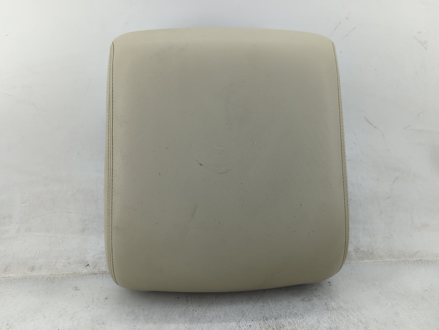 2011-2013 Infiniti Qx56 Center Console Armrest Cover Lid Fits Fits 2011 2012 2013 2014 OEM Used Auto Parts - Oemusedautopart