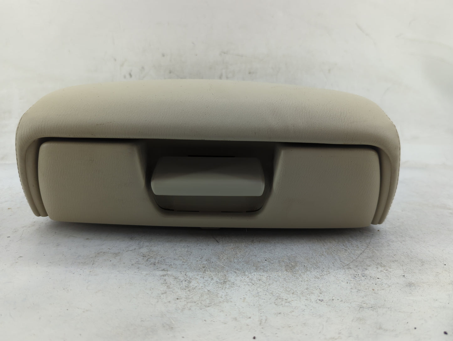 2011-2013 Infiniti Qx56 Center Console Armrest Cover Lid Fits Fits 2011 2012 2013 2014 OEM Used Auto Parts - Oemusedautopart