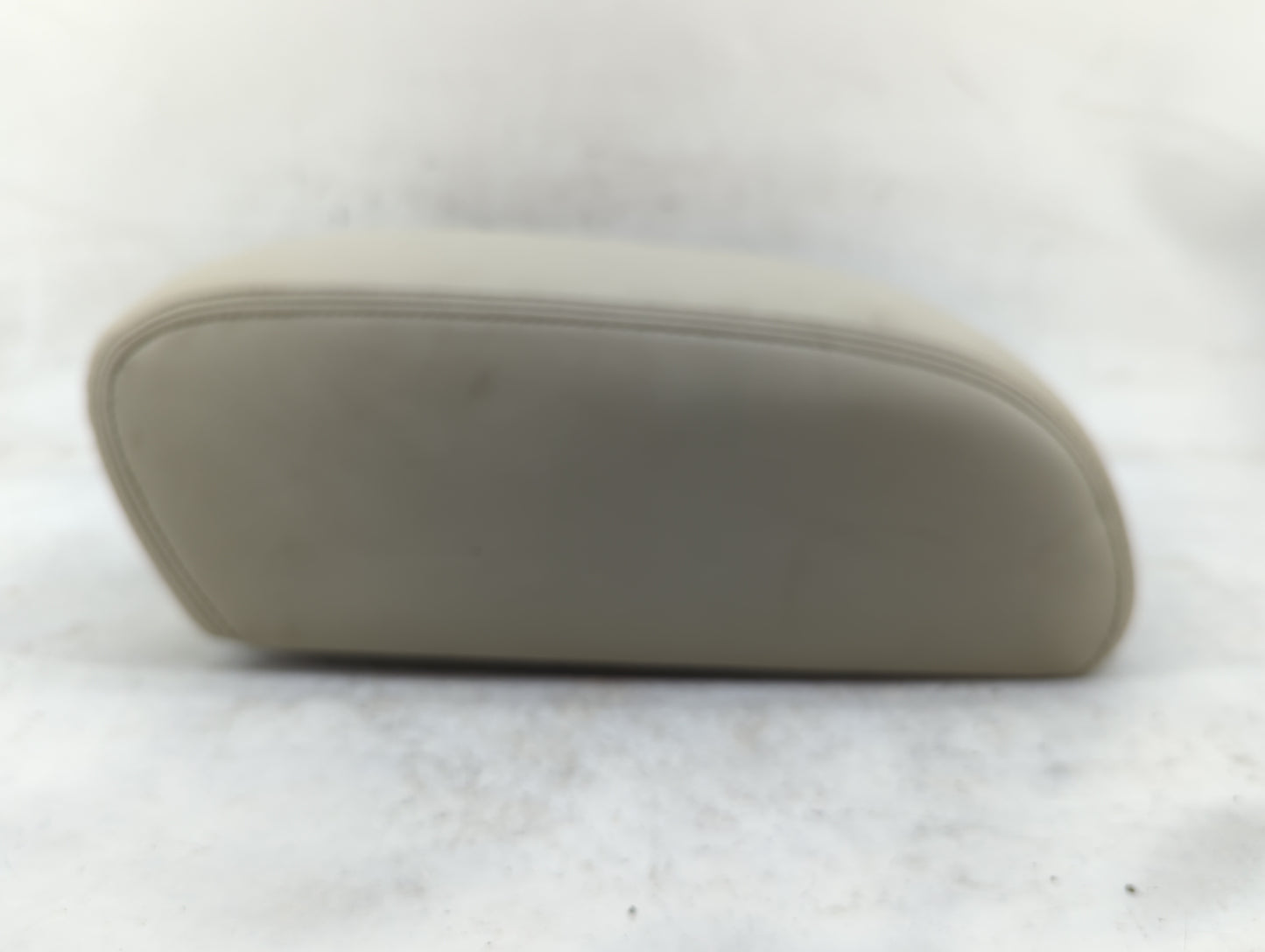 2011-2013 Infiniti Qx56 Center Console Armrest Cover Lid Fits Fits 2011 2012 2013 2014 OEM Used Auto Parts - Oemusedautopart