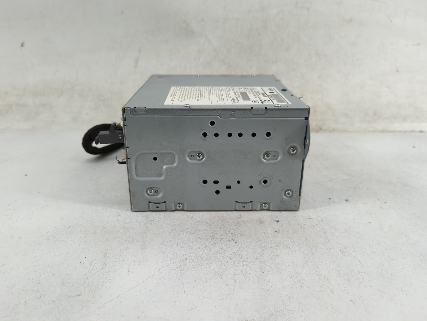 2011 Infiniti Qx56 Radio AM FM Cd Player Receiver Replacement Fits Fits 2010 OEM Used Auto Parts - Oemusedautoparts1.com