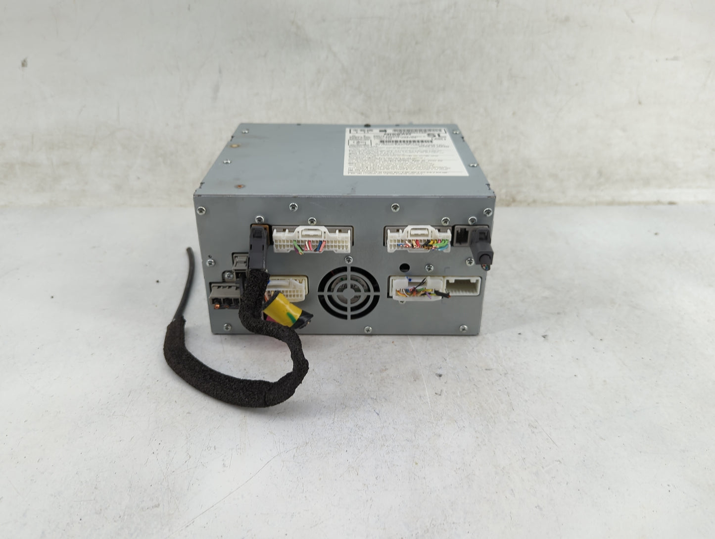 2011 Infiniti Qx56 Radio AM FM Cd Player Receiver Replacement Fits Fits 2010 OEM Used Auto Parts - Oemusedautoparts1.com
