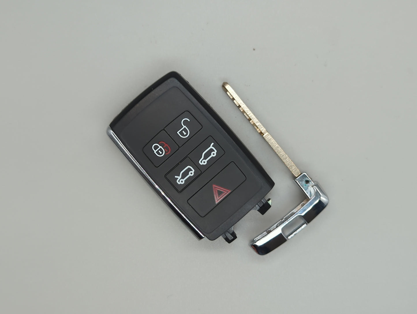 Jaguar Keyless Entry Remote Fob KOBJXF18A J9D3-15K601-CC 5 buttons - Oemusedautoparts1.com