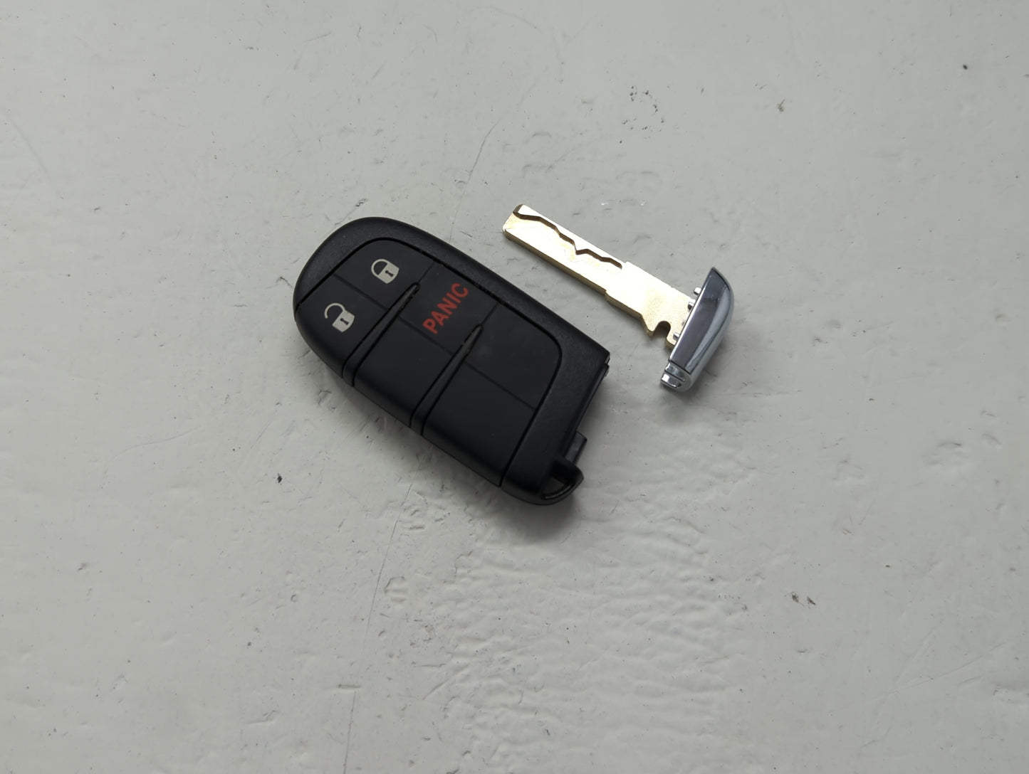 Jeep Keyless Entry Remote Fob 2ADPXF17PE 2ADPXF17PE 3 buttons - Oemusedautoparts1.com