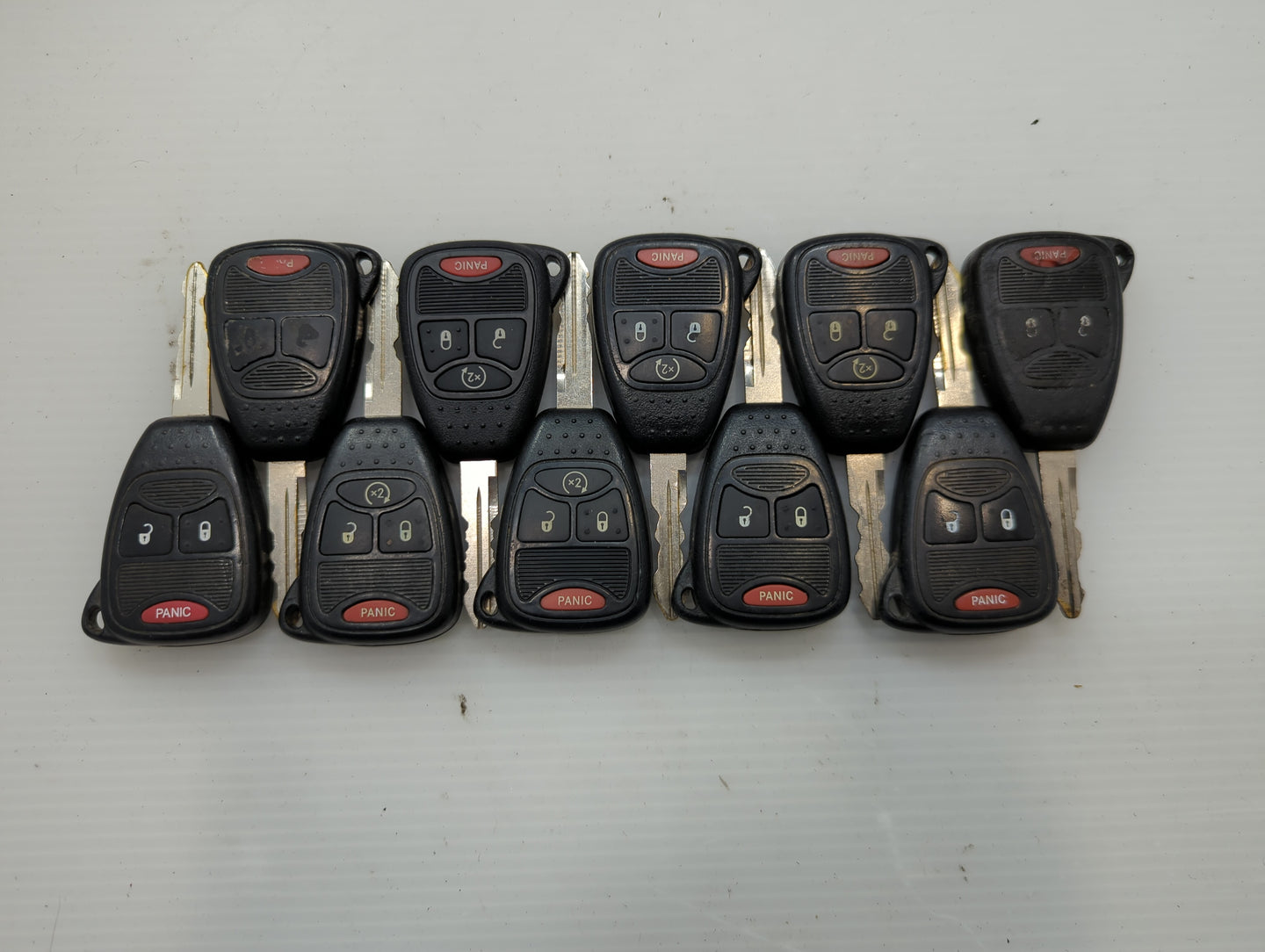 Lot of 10 Jeep Keyless Entry Remote Fob OHT691713AA MIXED PART NUMBERS - Oemusedautoparts1.com