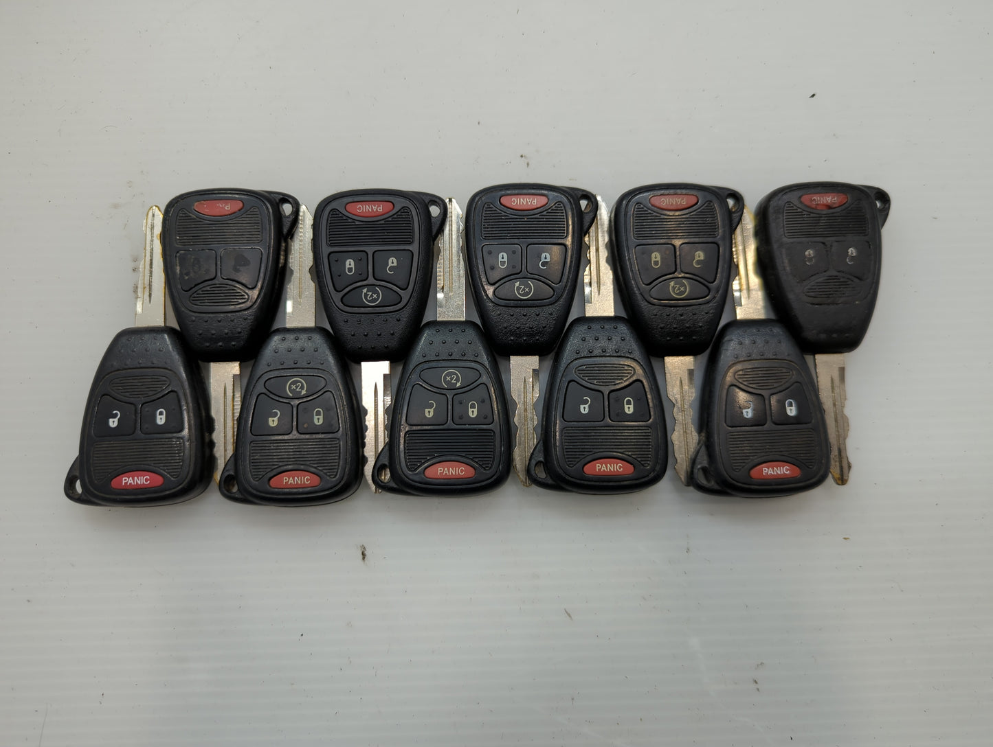 Lot of 10 Jeep Keyless Entry Remote Fob OHT691713AA MIXED PART NUMBERS - Oemusedautoparts1.com