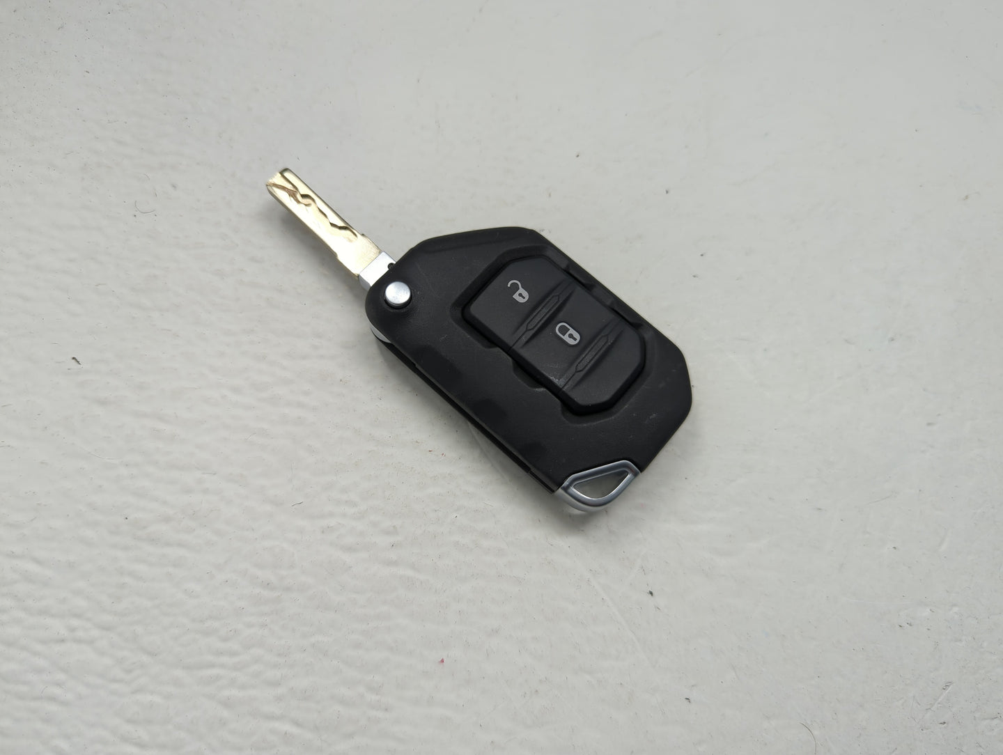 Jeep Keyless Entry Remote Fob OHT1130261 68297691AB 2 buttons - Oemusedautoparts1.com