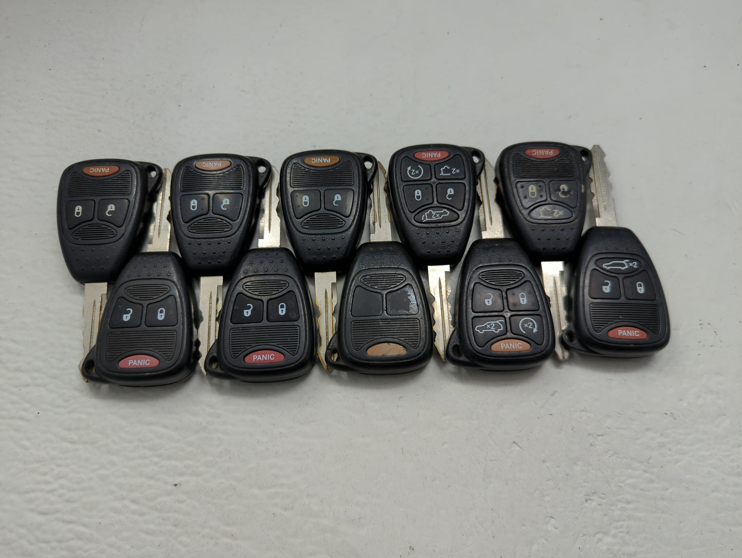 Lot of 10 Jeep Keyless Entry Remote Fob OHT692427AA | OHT692715AA | - Oemusedautoparts1.com