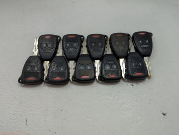 Lot of 10 Jeep Keyless Entry Remote Fob MIXED FCC IDS MIXED PART NUMBERS 1476533 - Oemusedautoparts1.com
