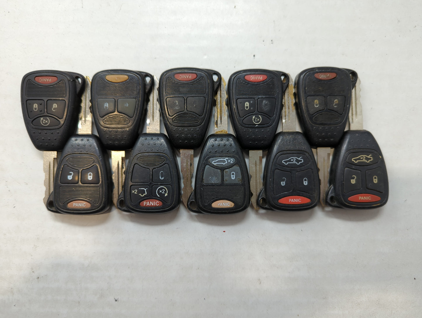 Lot of 10 Jeep Keyless Entry Remote Fob OHT692715AA | M3N5WY72XX | - Oemusedautoparts1.com