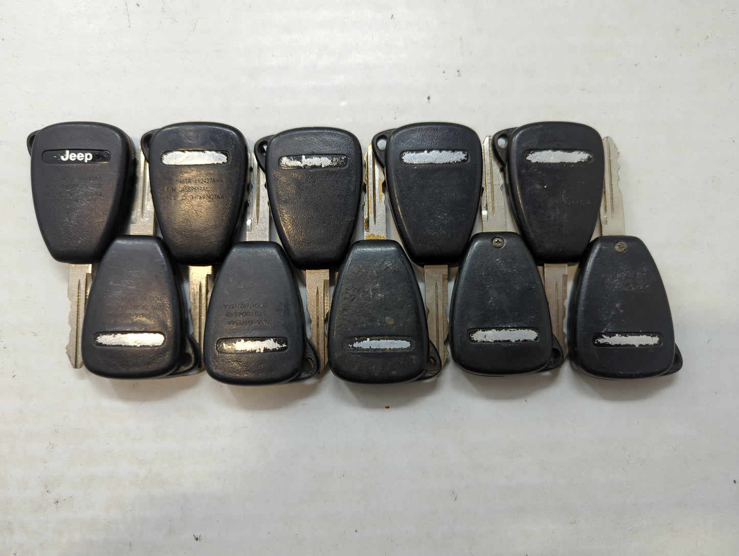 Lot of 10 Jeep Keyless Entry Remote Fob OHT692715AA | M3N5WY72XX | - Oemusedautoparts1.com