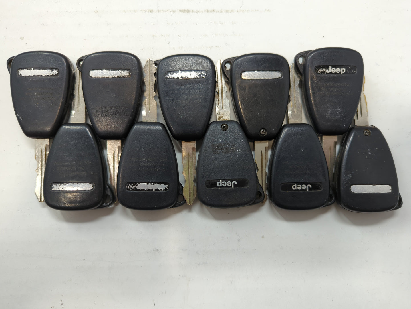 Lot of 10 Jeep Keyless Entry Remote Fob OHT692427AA | KOBDT0AA | - Oemusedautoparts1.com