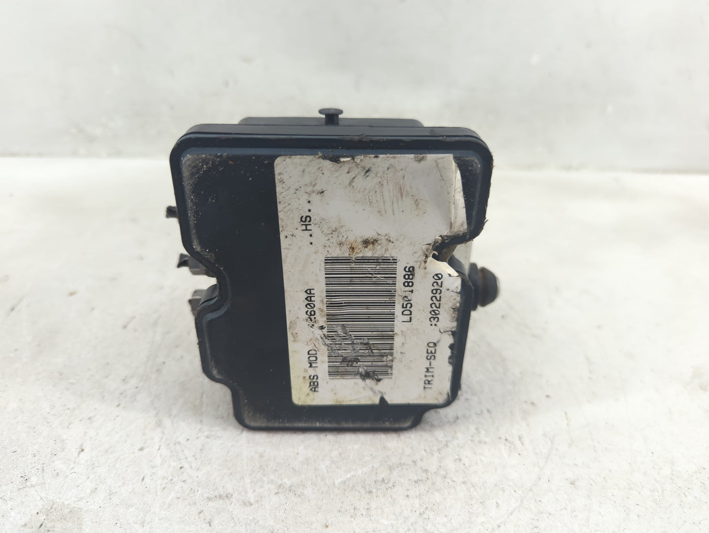 2020 Jeep Cherokee ABS Pump Control Module Replacement Fits OEM Used Auto Parts - Oemusedautoparts1.com