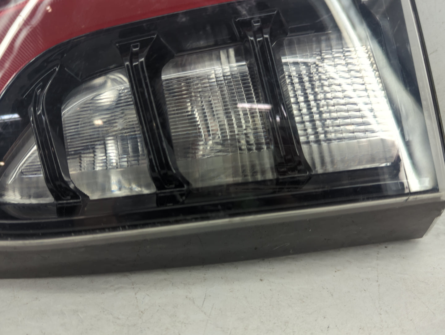 2019-2022 Jeep Cherokee Driver Left Side Deck Lid Mounted Tail Light - Oemusedautoparts1.com