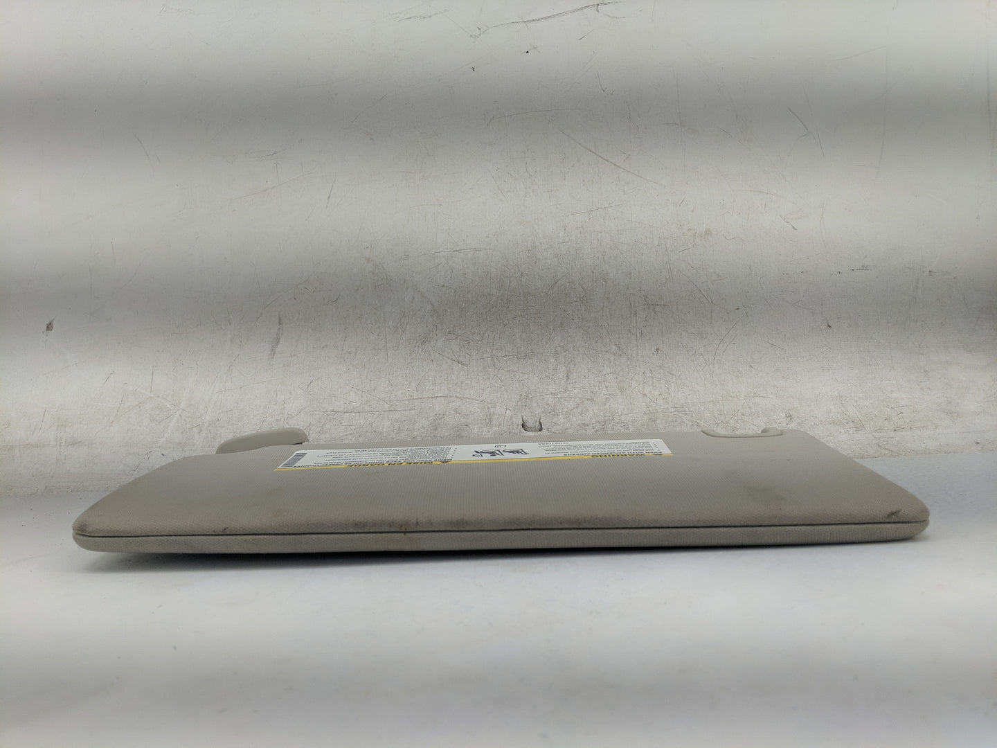 2014-2018 Jeep Cherokee Sun Visor Shade Replacement Passenger Right Mirror Fits Fits 2014 2015 2016 2017 2018 OEM Used Auto 