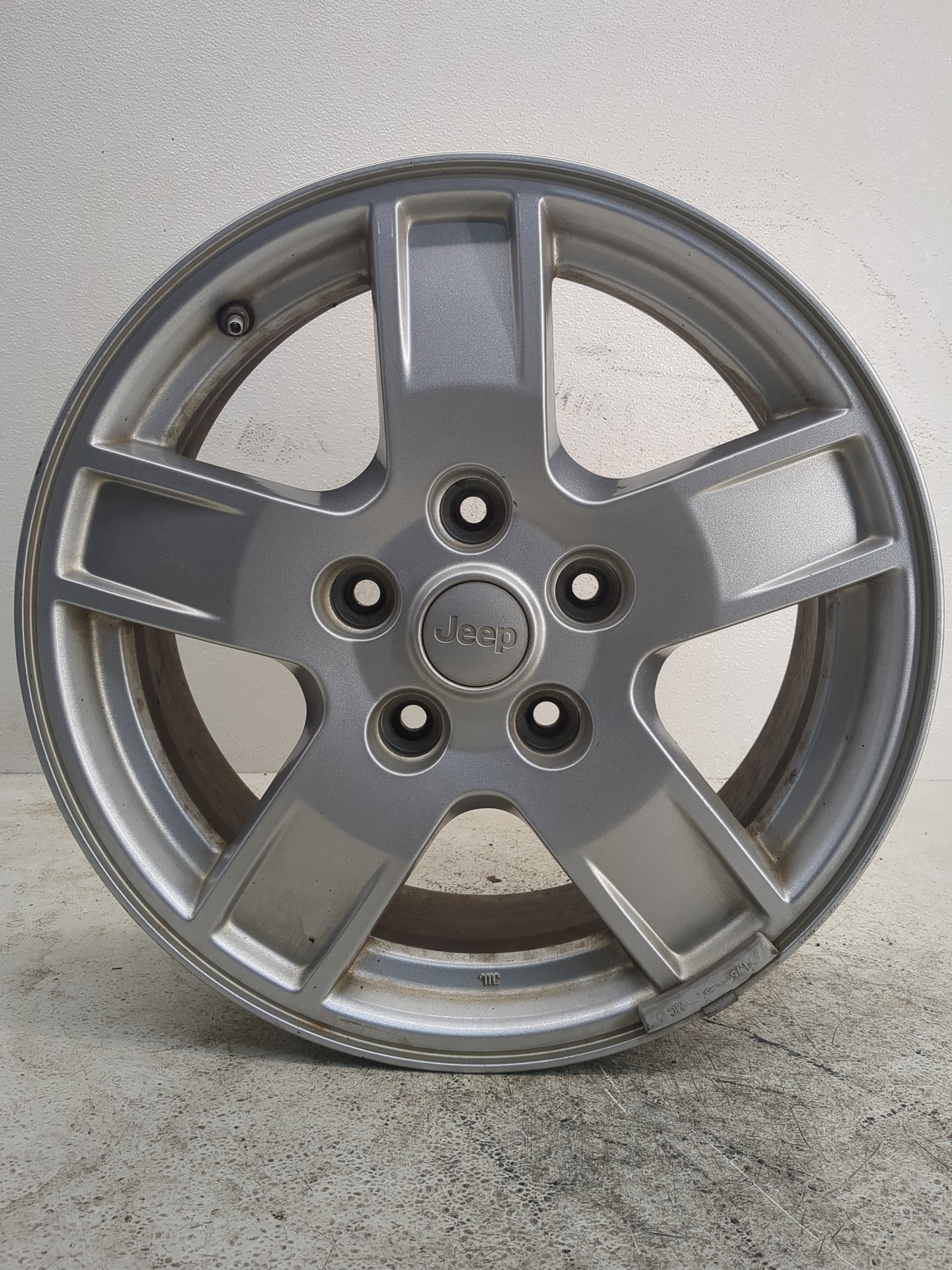 Jeep Cherokee Oem Wheel Rim - Oemusedautoparts1.com