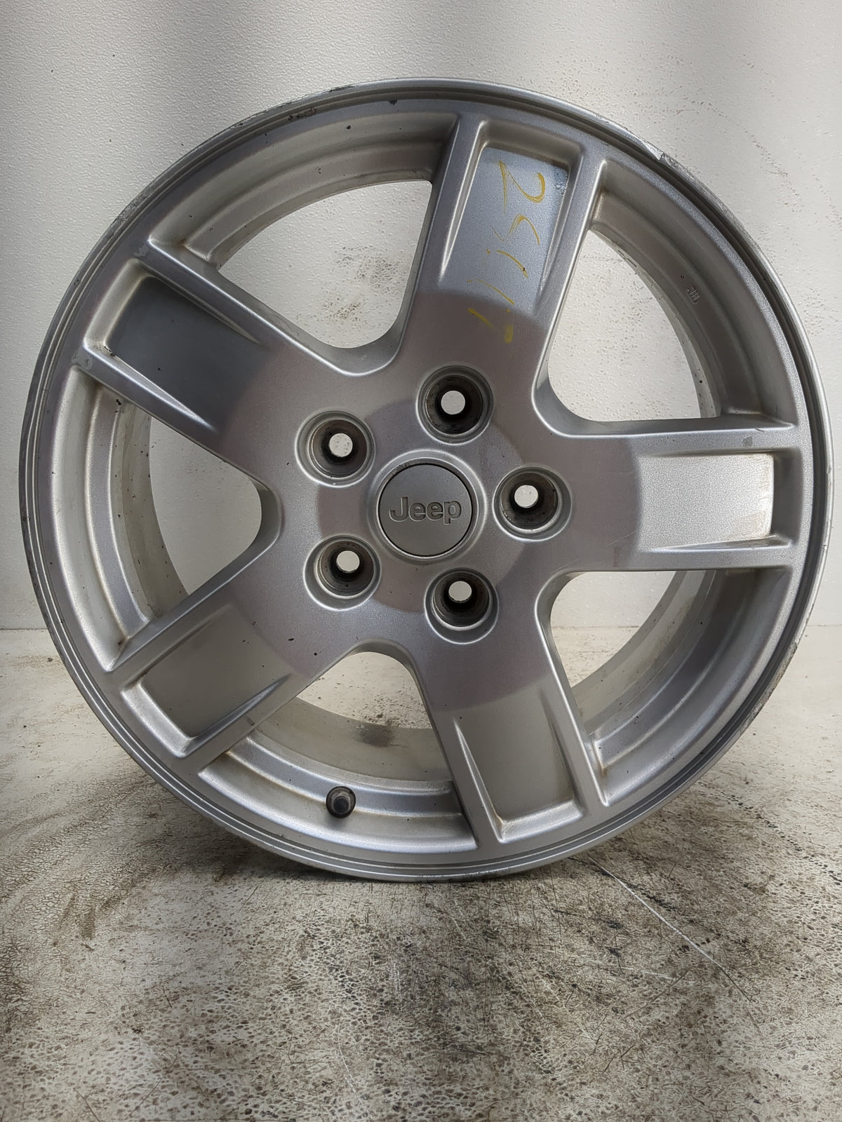 Jeep Cherokee Oem Wheel Rim 1188732 - Oemusedautoparts1.com