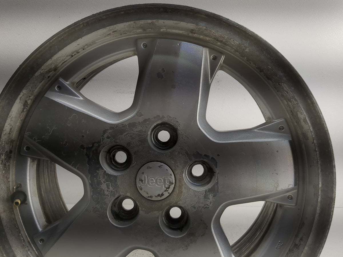 Jeep Cherokee Oem Wheel Rim 1357670 - Oemusedautoparts1.com